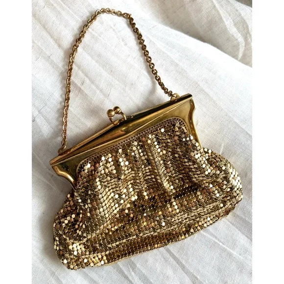 Vintage Whiting & Davis Goldtone Metal Mesh Mini Evening Bag Clutch Wristlet - Picture 4 of 17